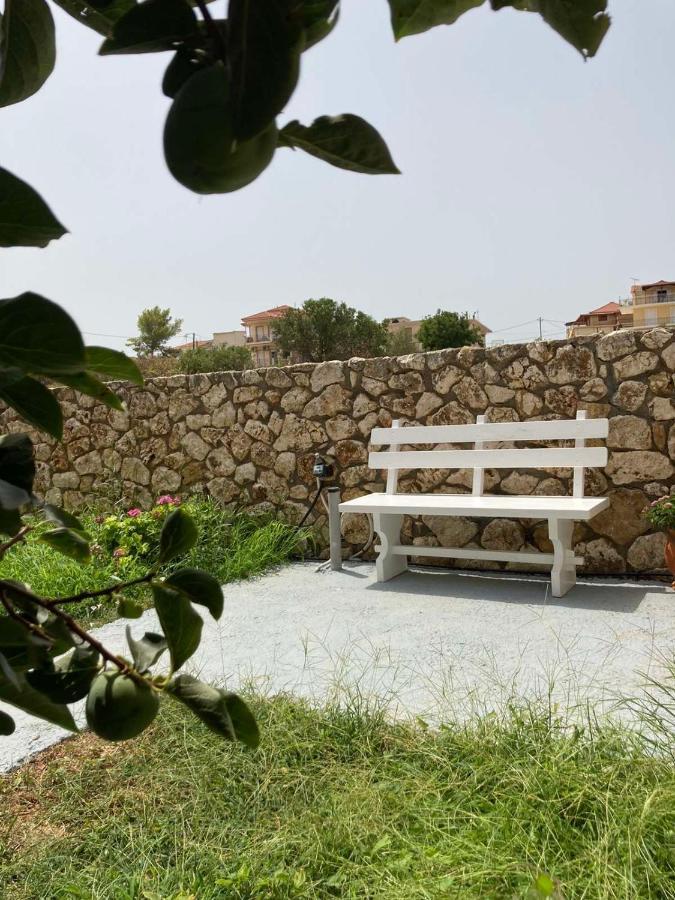 Lotus Sea View Studio Apartment 2 Ликсури Екстериор снимка