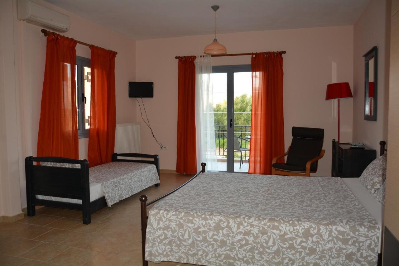 Lotus Sea View Studio Apartment 2 Ликсури Екстериор снимка