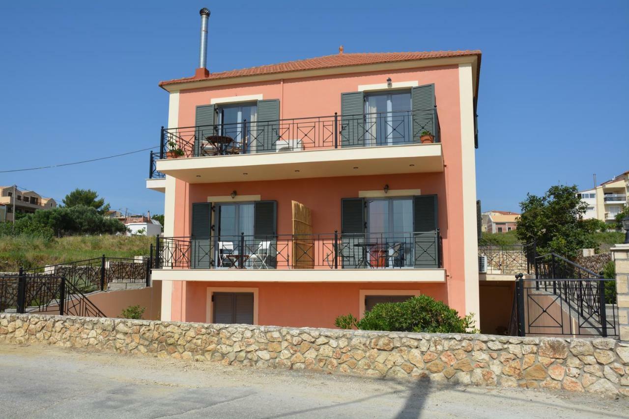 Lotus Sea View Studio Apartment 2 Ликсури Екстериор снимка